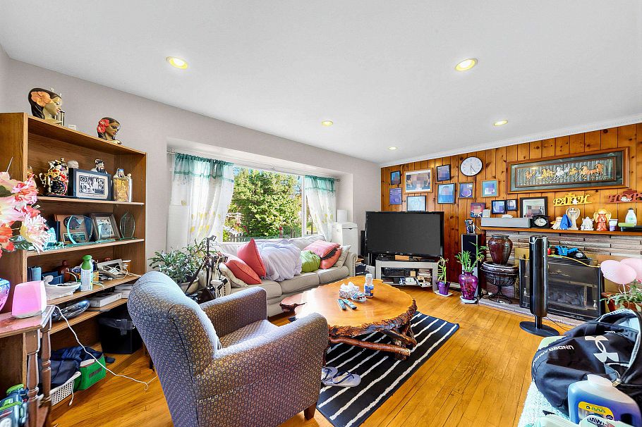 5033 Killarney Street Vancouver, BC - 2