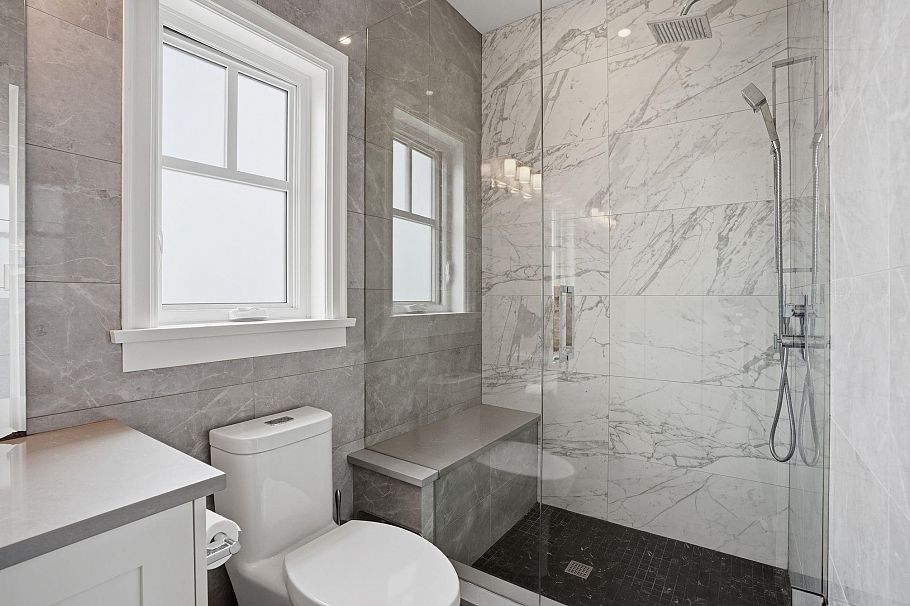 4098 W 16th Avenue Vancouver, BC - 19