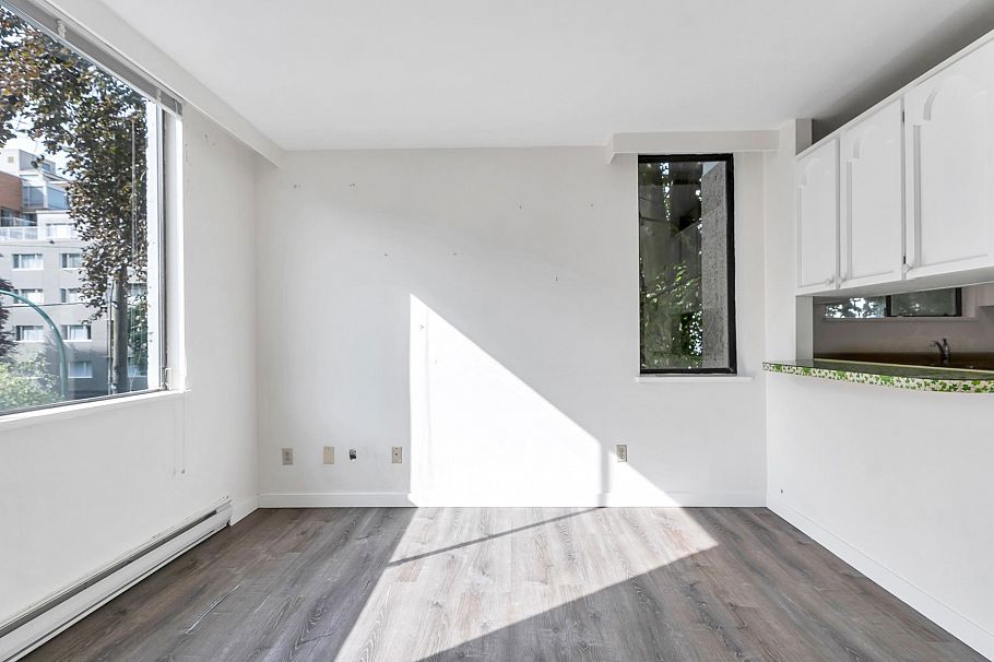 201 845 Chilco Street Vancouver, BC - 16