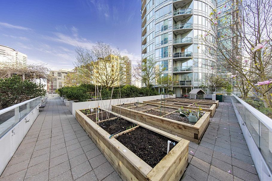 833 Homer Street Vancouver, BC - 26
