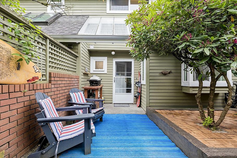 7 240 E Keith Road North Vancouver, BC - 34