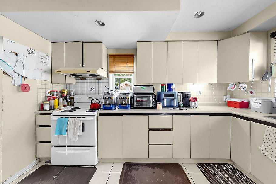 5033 Killarney Street Vancouver, BC - 27