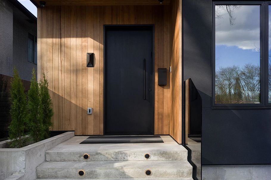 91 E 40th Avenue Vancouver, BC - 4