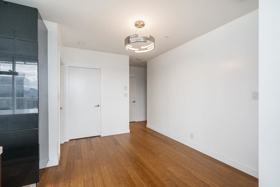 4805 777 Richards Street Vancouver, BC - 5