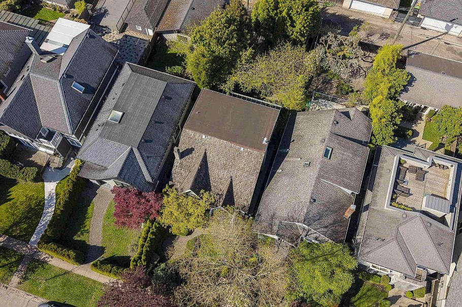 4549 W 12th Avenue Vancouver, BC - 36