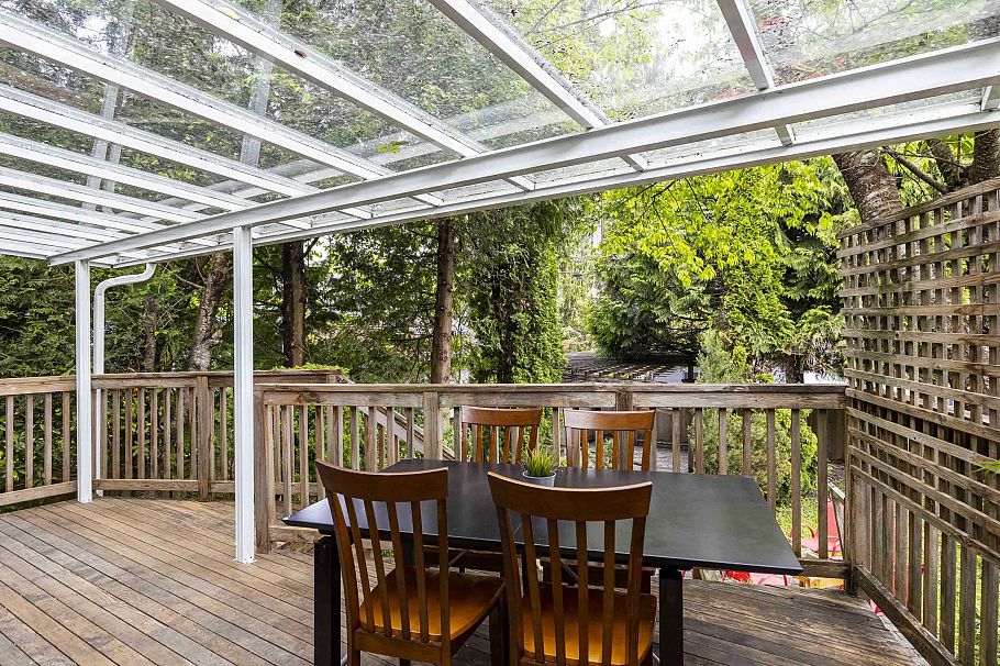 4549 W 12th Avenue Vancouver, BC - 25