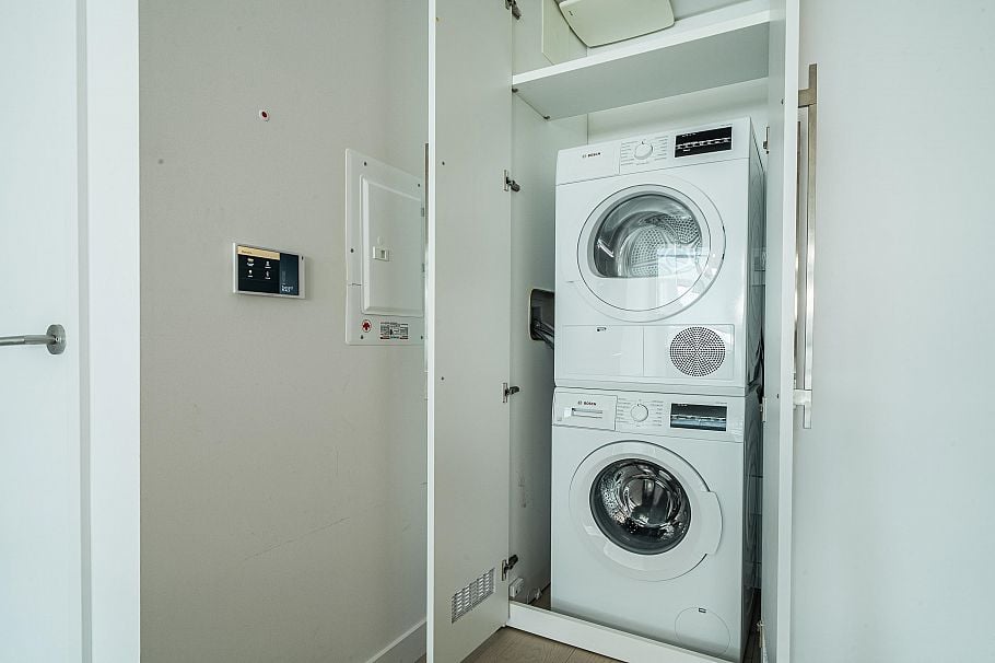 4306 1289 Hornby Street Vancouver, BC - 19