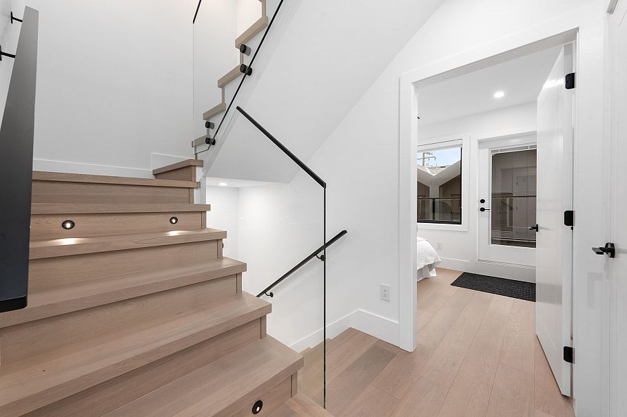 1 275 W 17th Avenue Vancouver, BC - 27