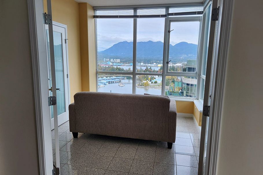3307 1328 W Pender Street Vancouver, BC - 3