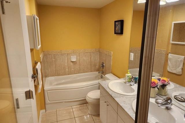 3307 1328 W Pender Street Vancouver, BC - 9