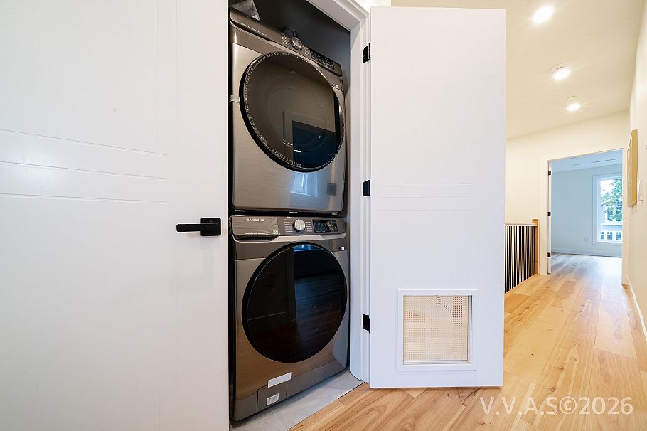 2837 W 31st Avenue Vancouver, BC - 37
