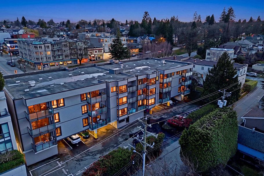 207 3663 W 16 Avenue Vancouver, BC - 22