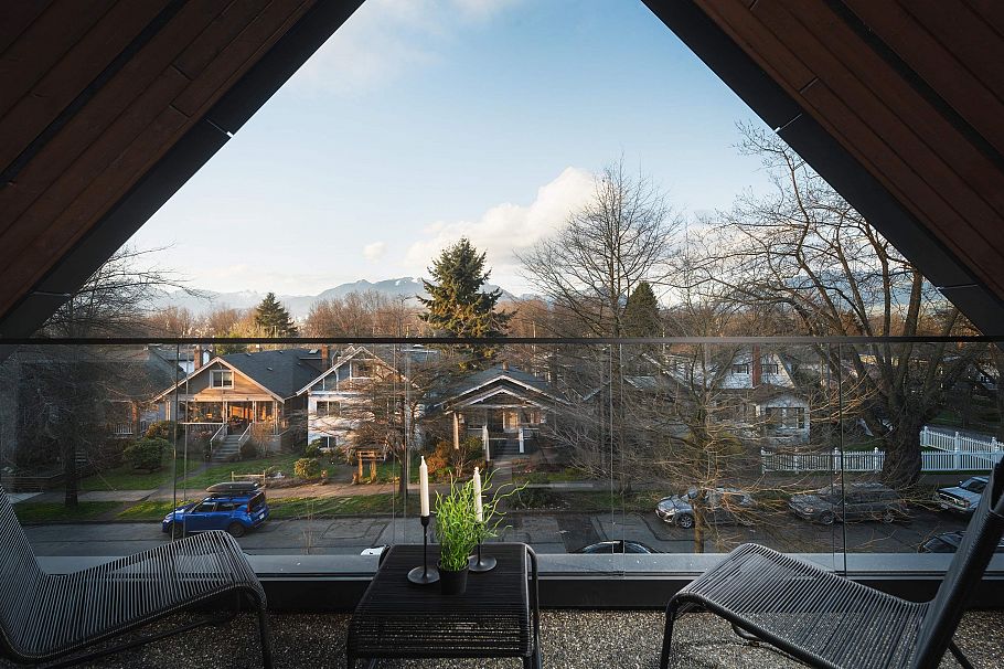 1 2684 Oxford Street Vancouver, BC - 17
