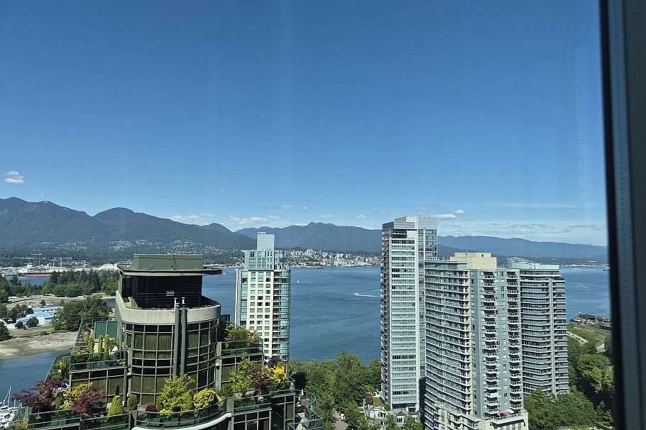3307 1328 W Pender Street Vancouver, BC - 11
