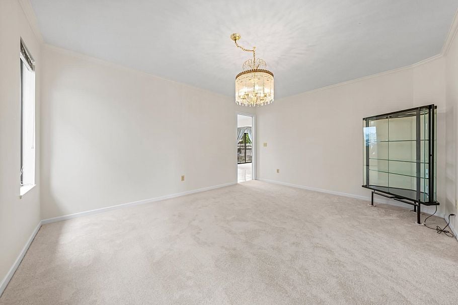 2291 E 40th Avenue Vancouver, BC - 11