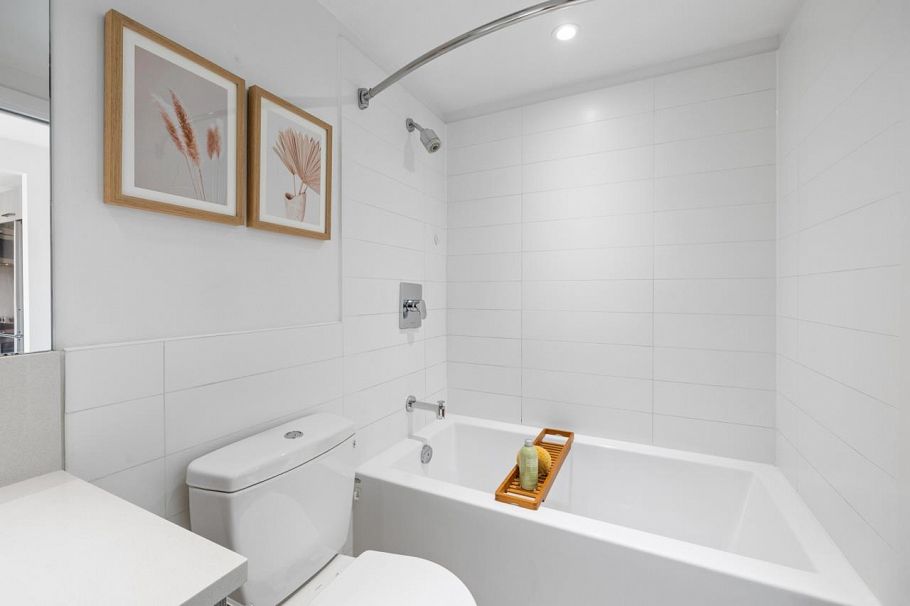562 955 E Hastings Street Vancouver, BC - 14