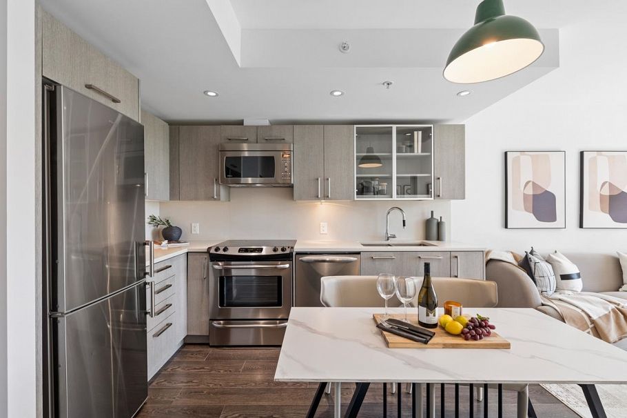 562 955 E Hastings Street Vancouver, BC - 8