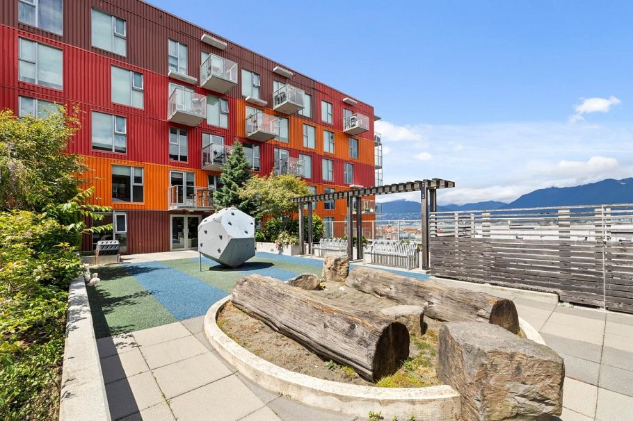 562 955 E Hastings Street Vancouver, BC - 22
