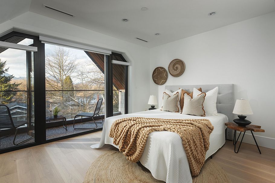 1 2684 Oxford Street Vancouver, BC - 15