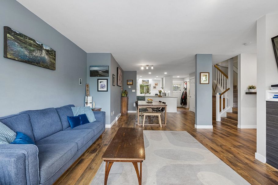 7 240 E Keith Road North Vancouver, BC - 7