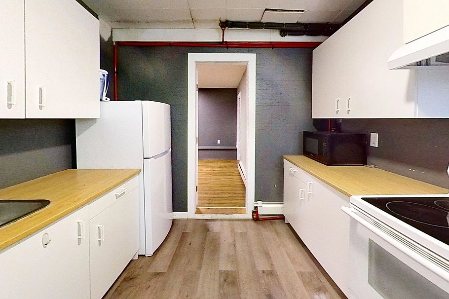 720 W 54TH AVENUE, Vancouver BC V6P 0A8 Vancouver, BC - 1