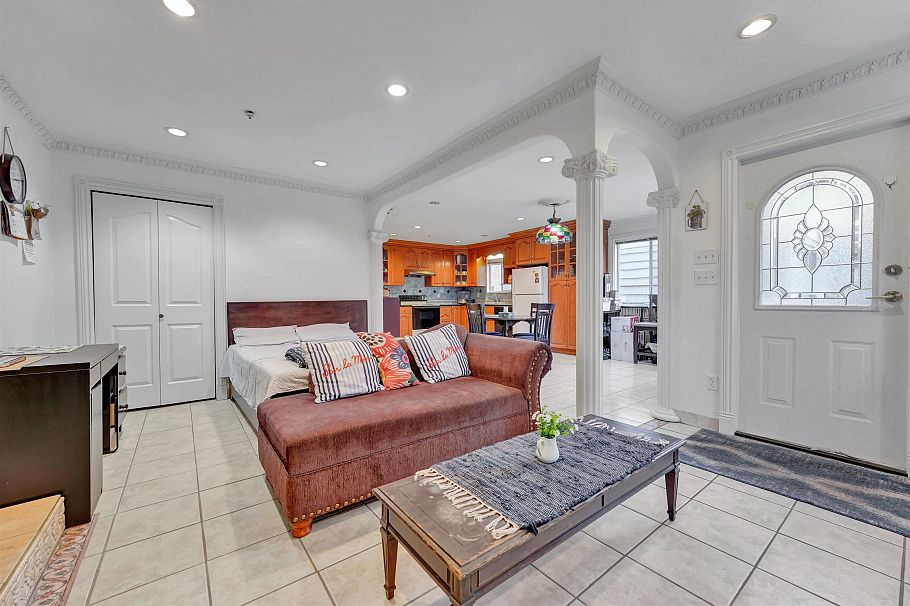 3153 Parker Street Vancouver, BC - 6