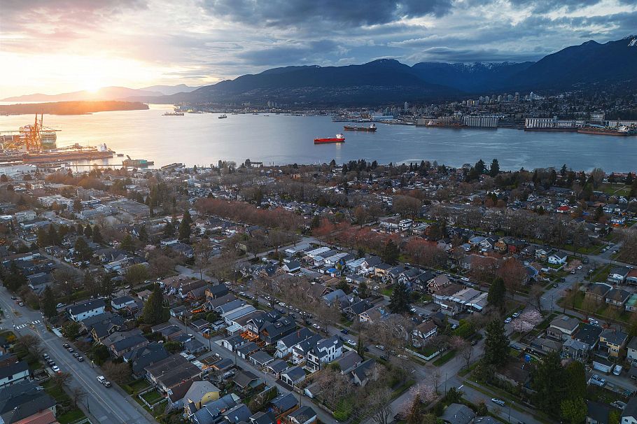 1 2684 Oxford Street Vancouver, BC - 19