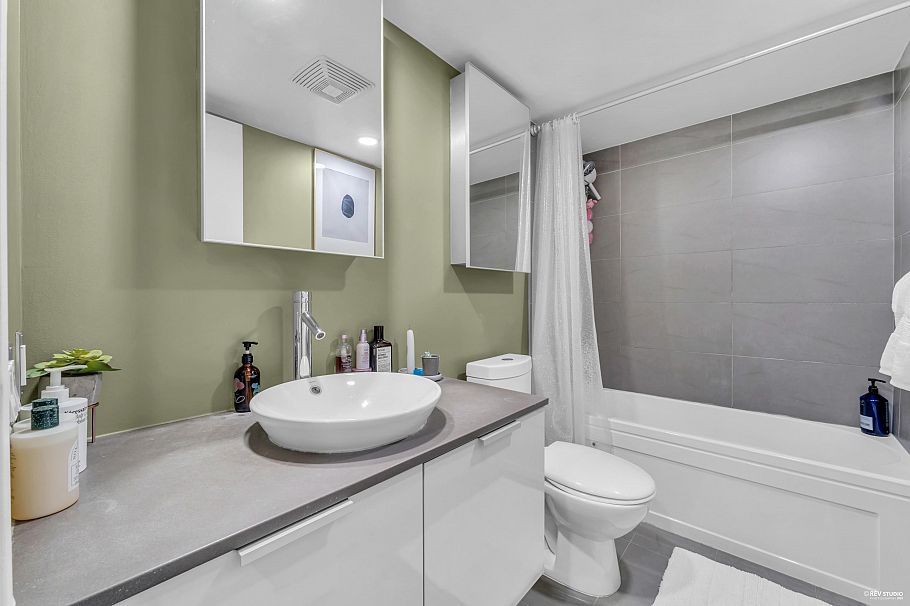 605 128 W Cordova Street Vancouver, BC - 15