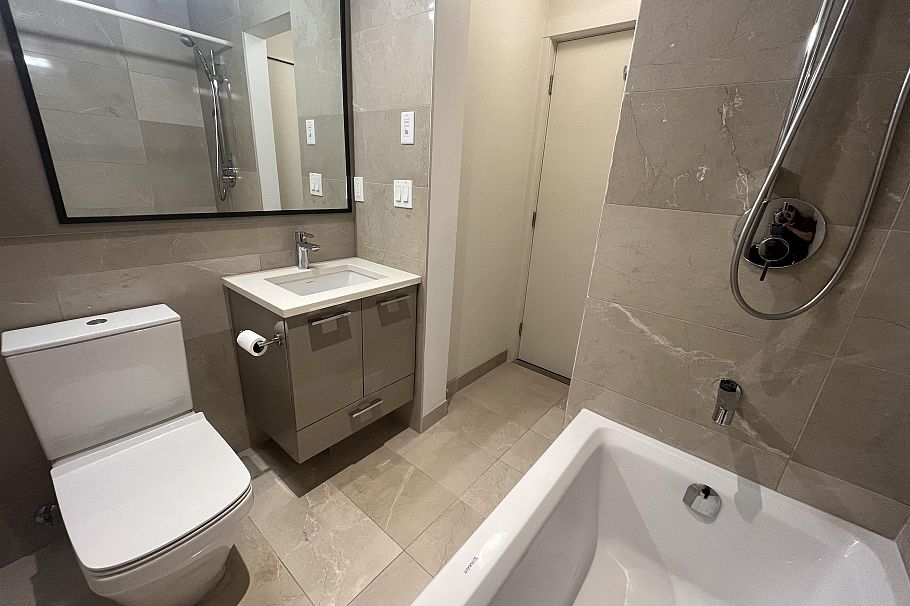 104 4488 Cambie Street Vancouver, BC - 17