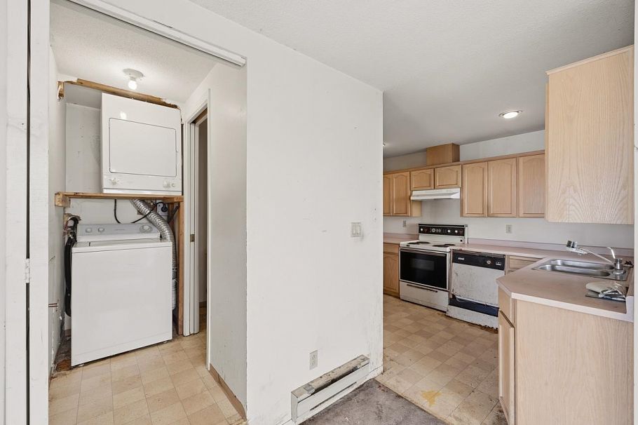 6 8291 French Street Vancouver, BC - 14
