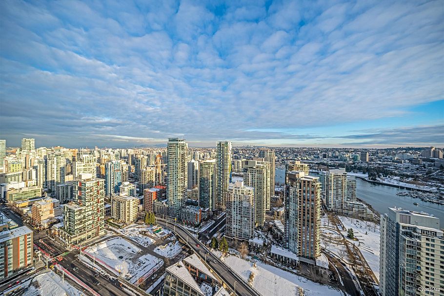 4701 1480 Howe Street Vancouver, BC - 25