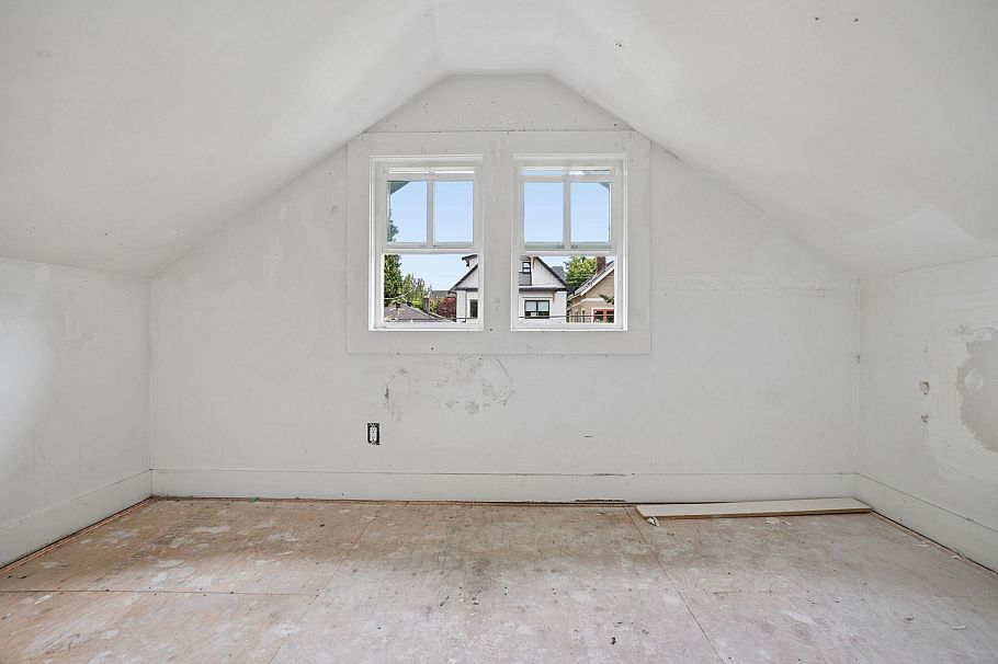 2252 Venables Street Vancouver, BC - 18