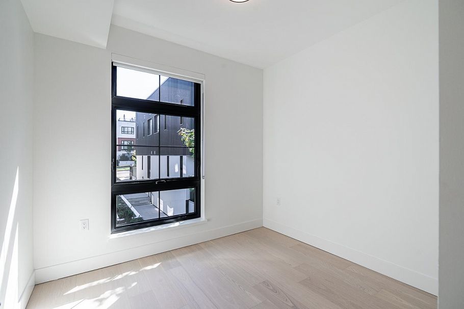 107 551 W 28th Avenue Vancouver, BC - 23