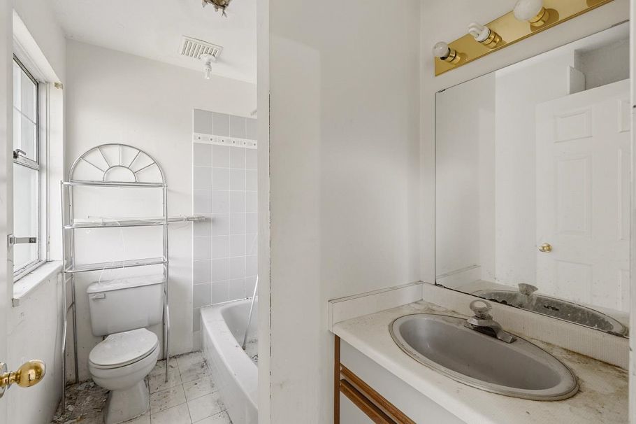 6 8291 French Street Vancouver, BC - 19