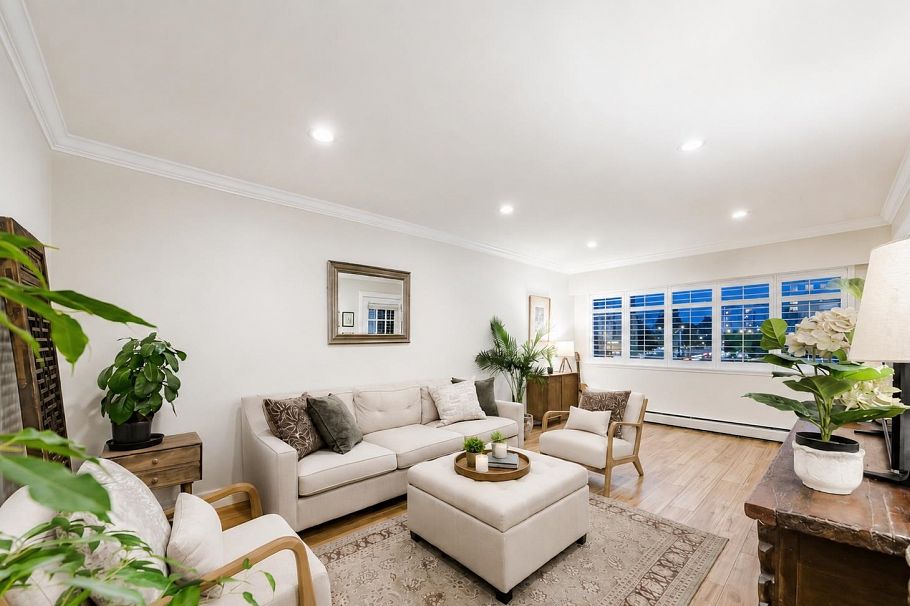 305 2430 Point Grey Road Vancouver, BC - 3