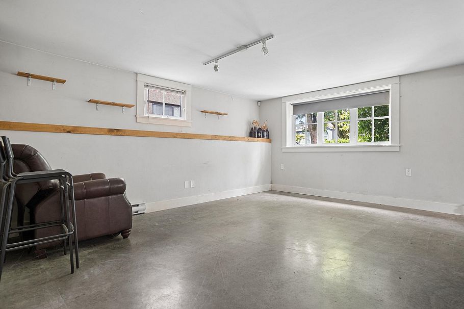 2252 Venables Street Vancouver, BC - 28
