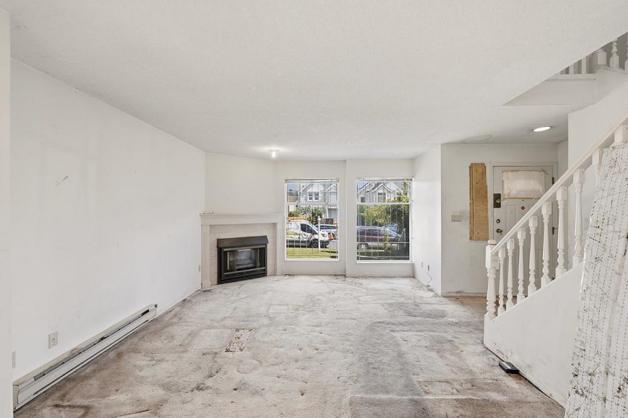 6 8291 French Street Vancouver, BC - 9