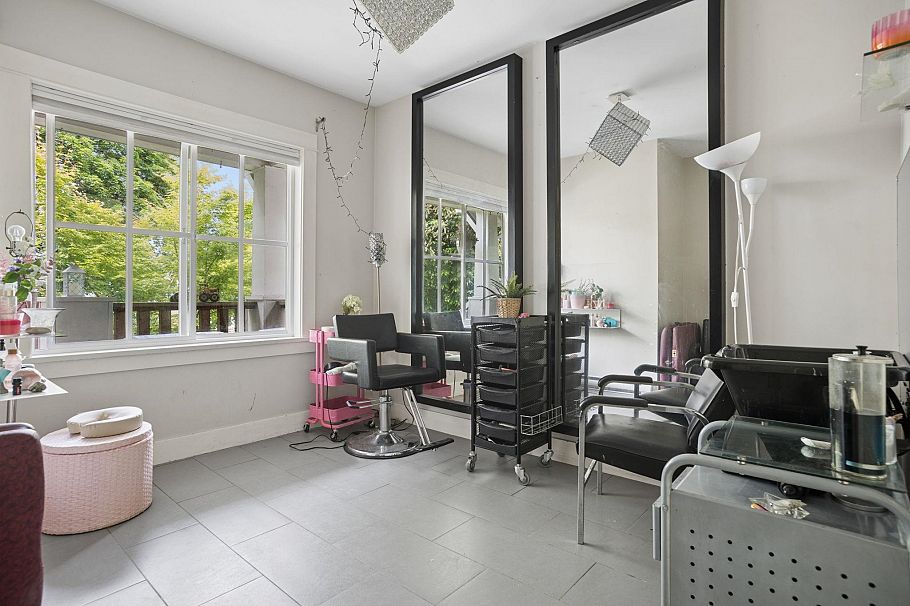 2252 Venables Street Vancouver, BC - 20