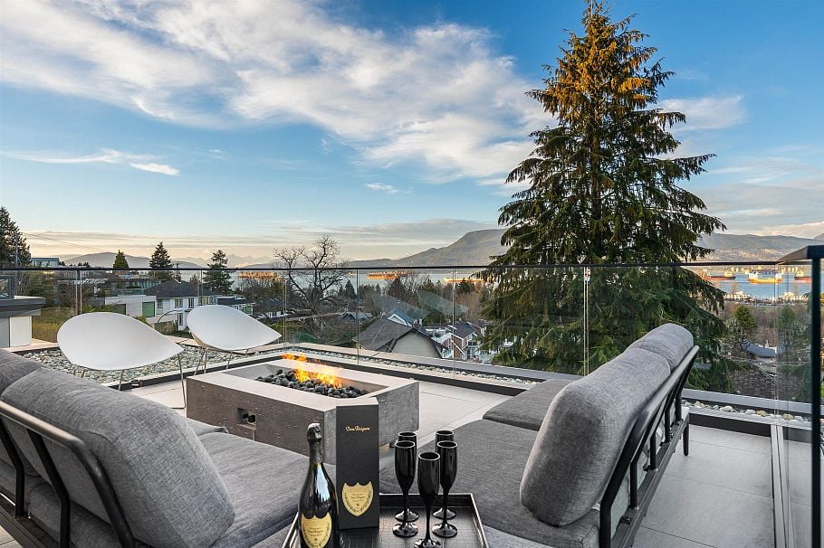 4346 Locarno Crescent Vancouver, BC - 21