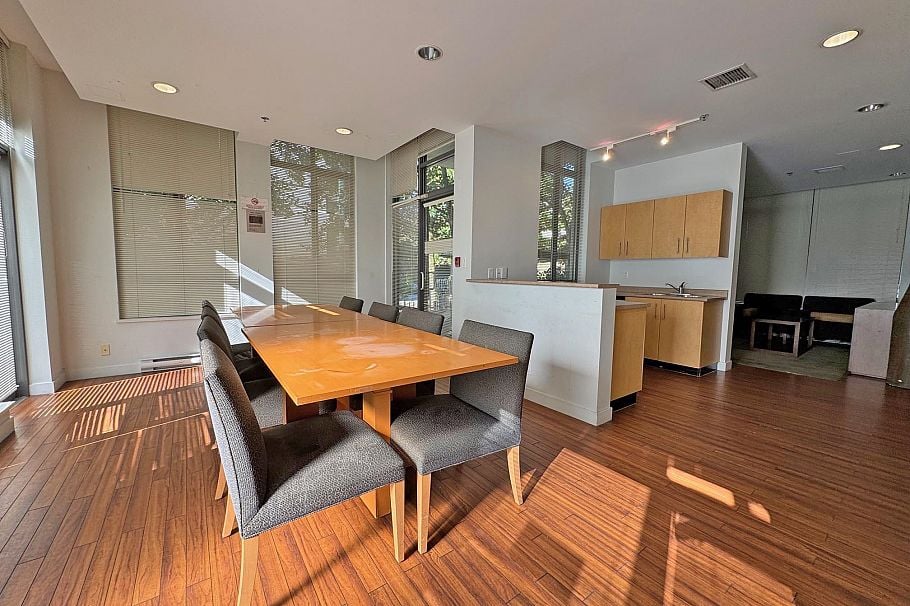 1401 3660 Vanness Avenue Vancouver, BC - 11