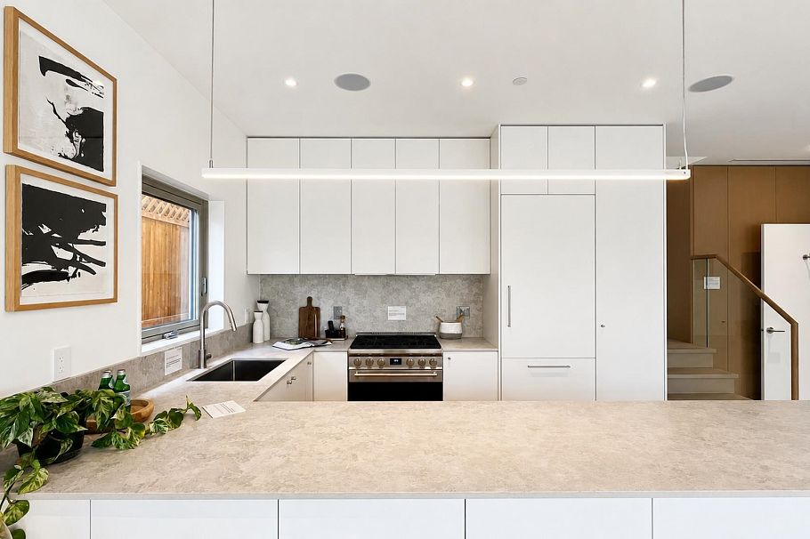 1 2915 E 5th Avenue Vancouver, BC - 6