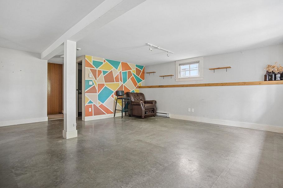 2252 Venables Street Vancouver, BC - 27