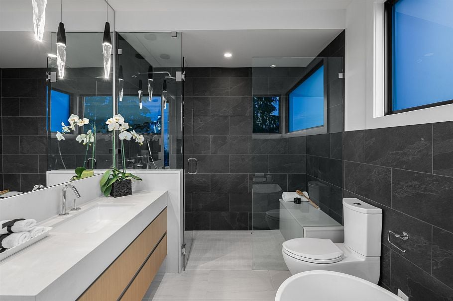 4346 Locarno Crescent Vancouver, BC - 25