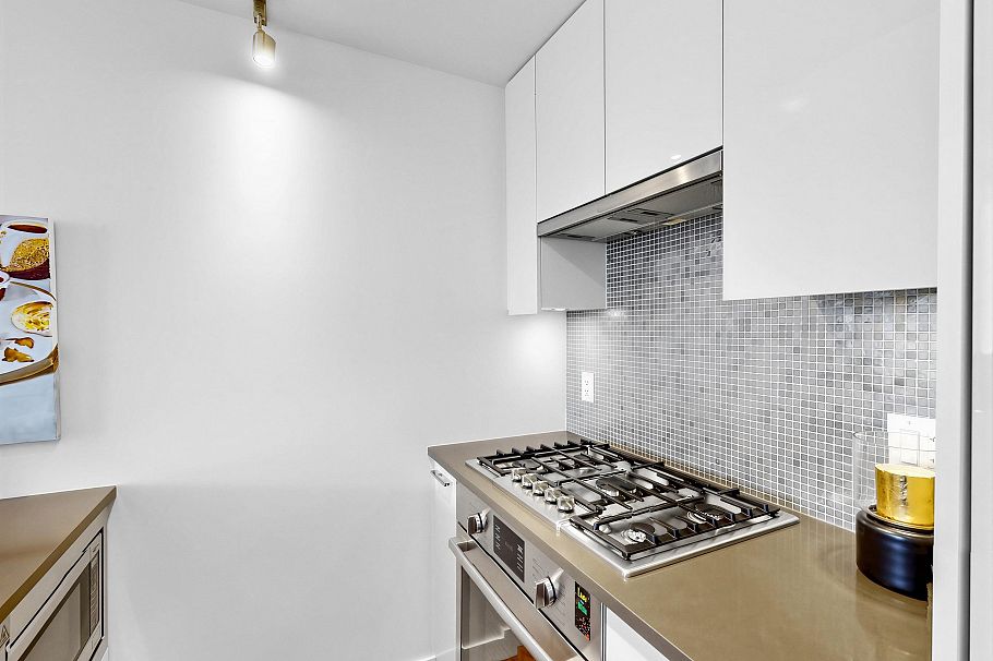 402 4189 Cambie Street Vancouver, BC - 21