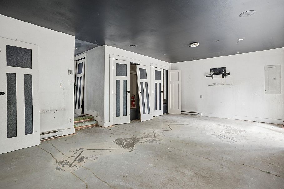 2252 Venables Street Vancouver, BC - 25