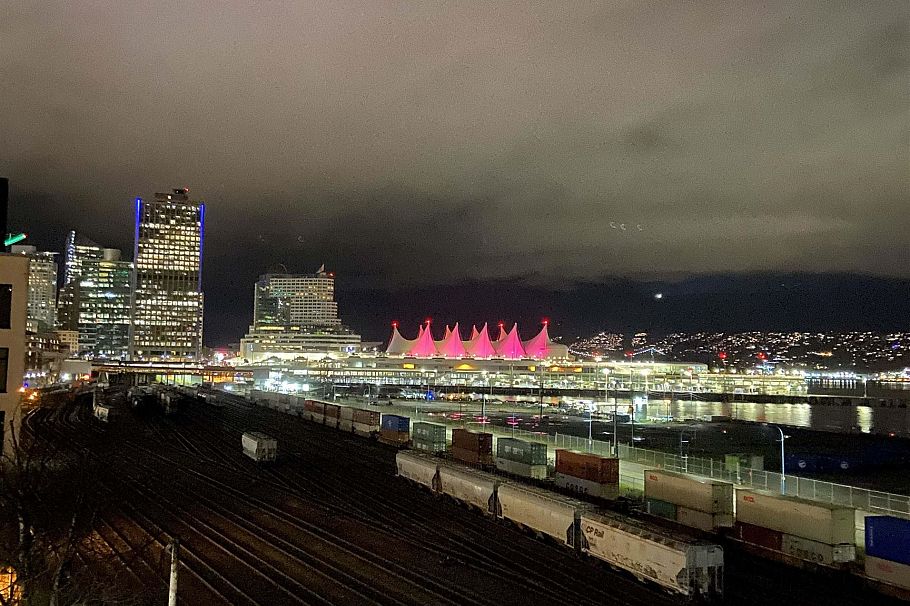 608 27 Alexander Street Vancouver, BC - 12