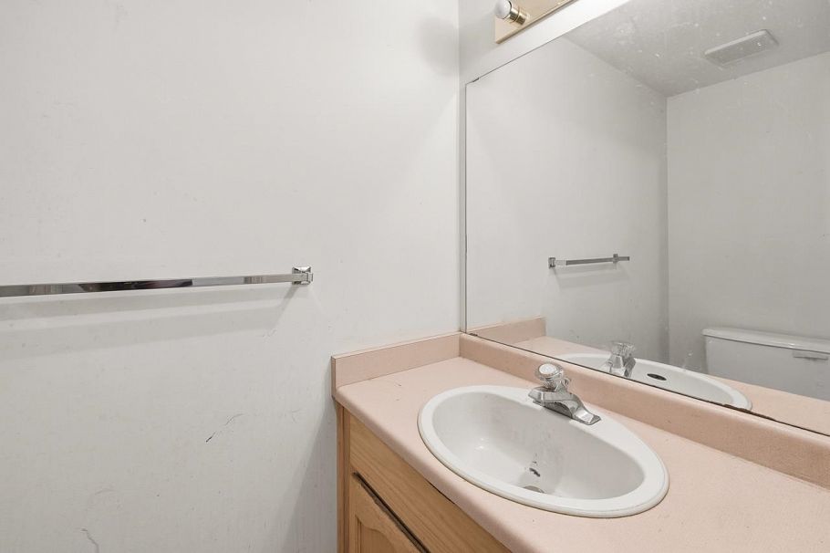6 8291 French Street Vancouver, BC - 15