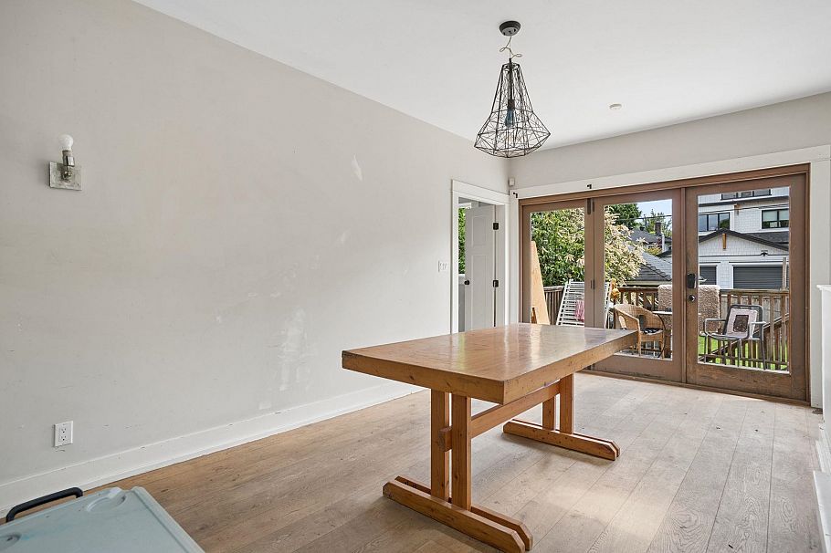 2252 Venables Street Vancouver, BC - 11