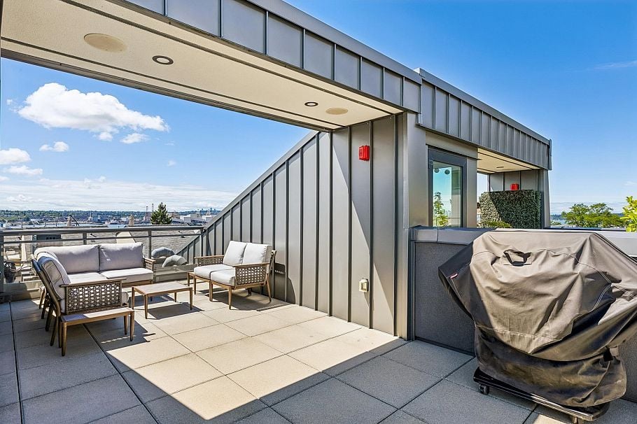129 649 E 3rd Street North Vancouver, BC - 33