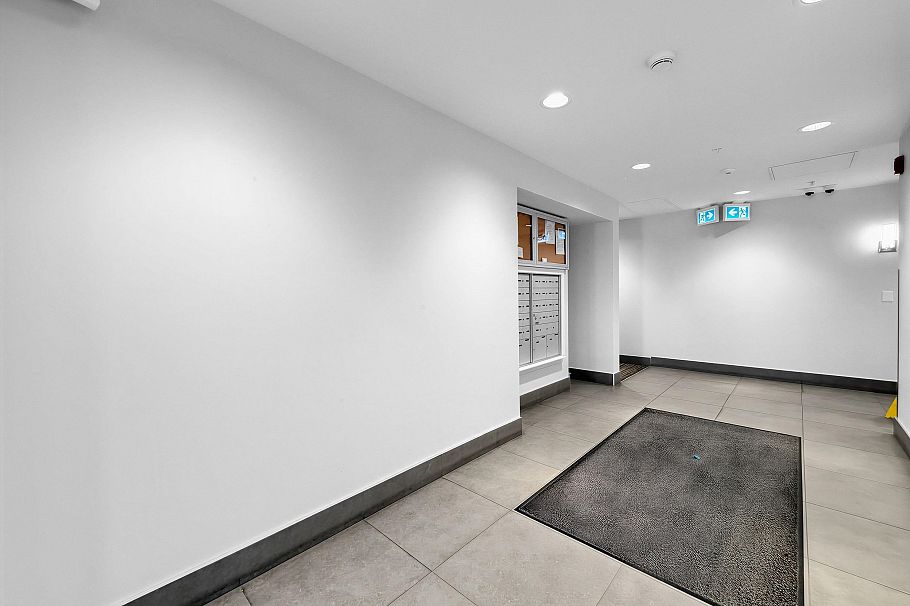 402 4189 Cambie Street Vancouver, BC - 30